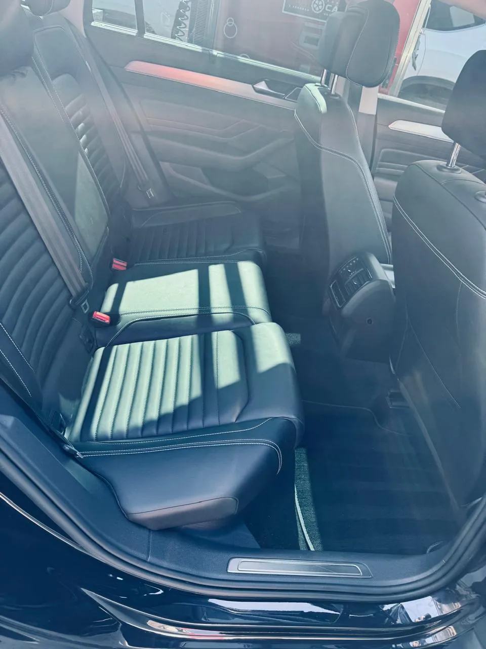 Volkswagen Passat - фото 23