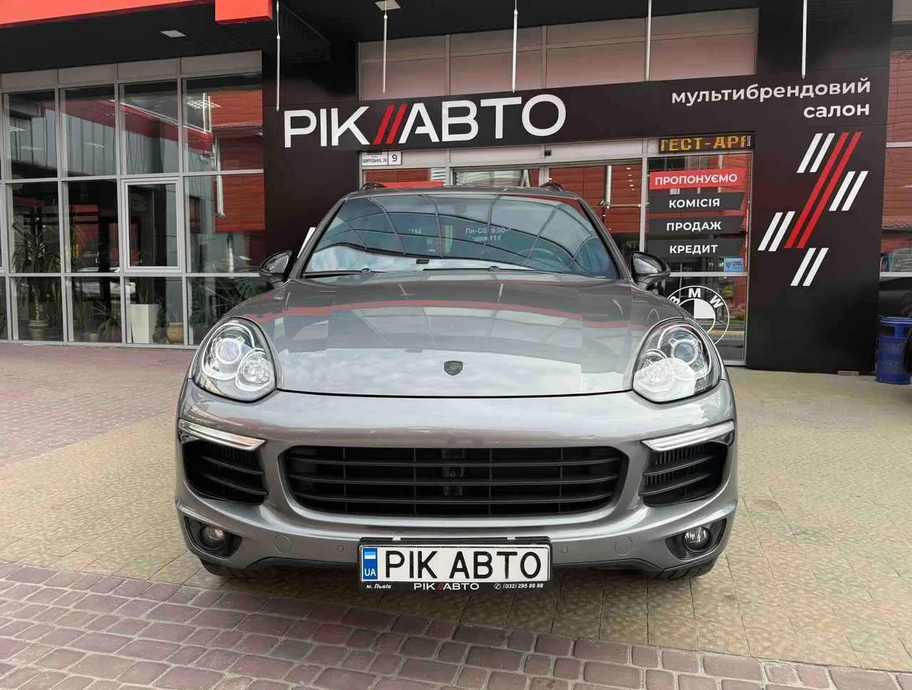 Porsche Cayenne - фото 3