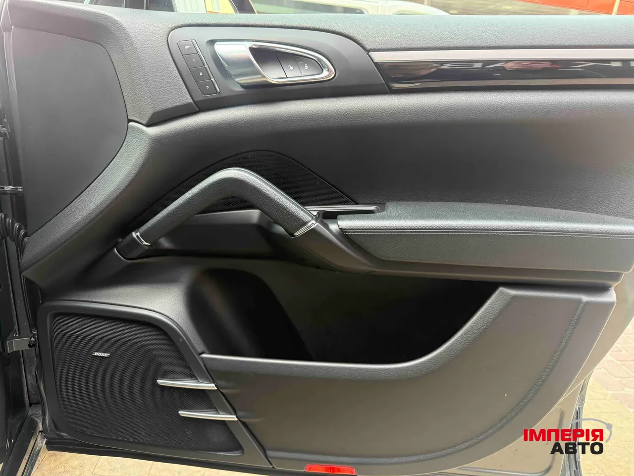 Porsche Cayenne - фото 46