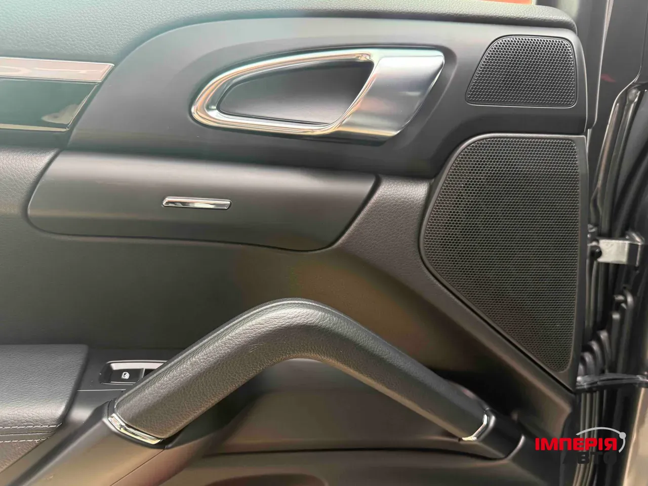 Porsche Cayenne - фото 34