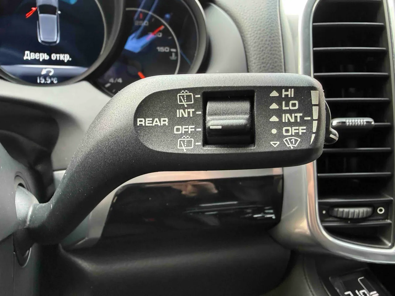 Porsche Cayenne - фото 25