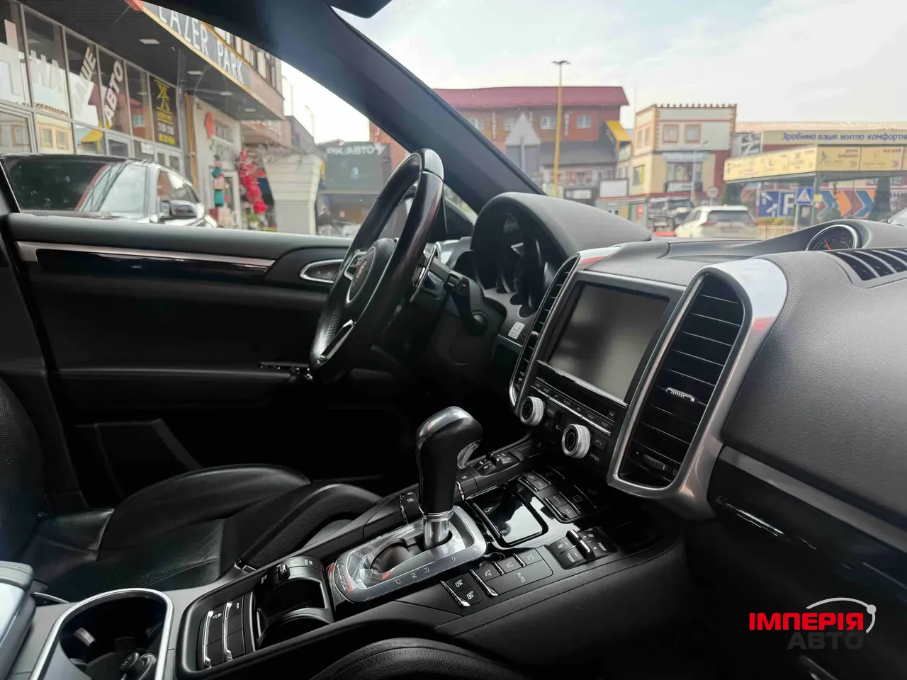 Porsche Cayenne - фото 48