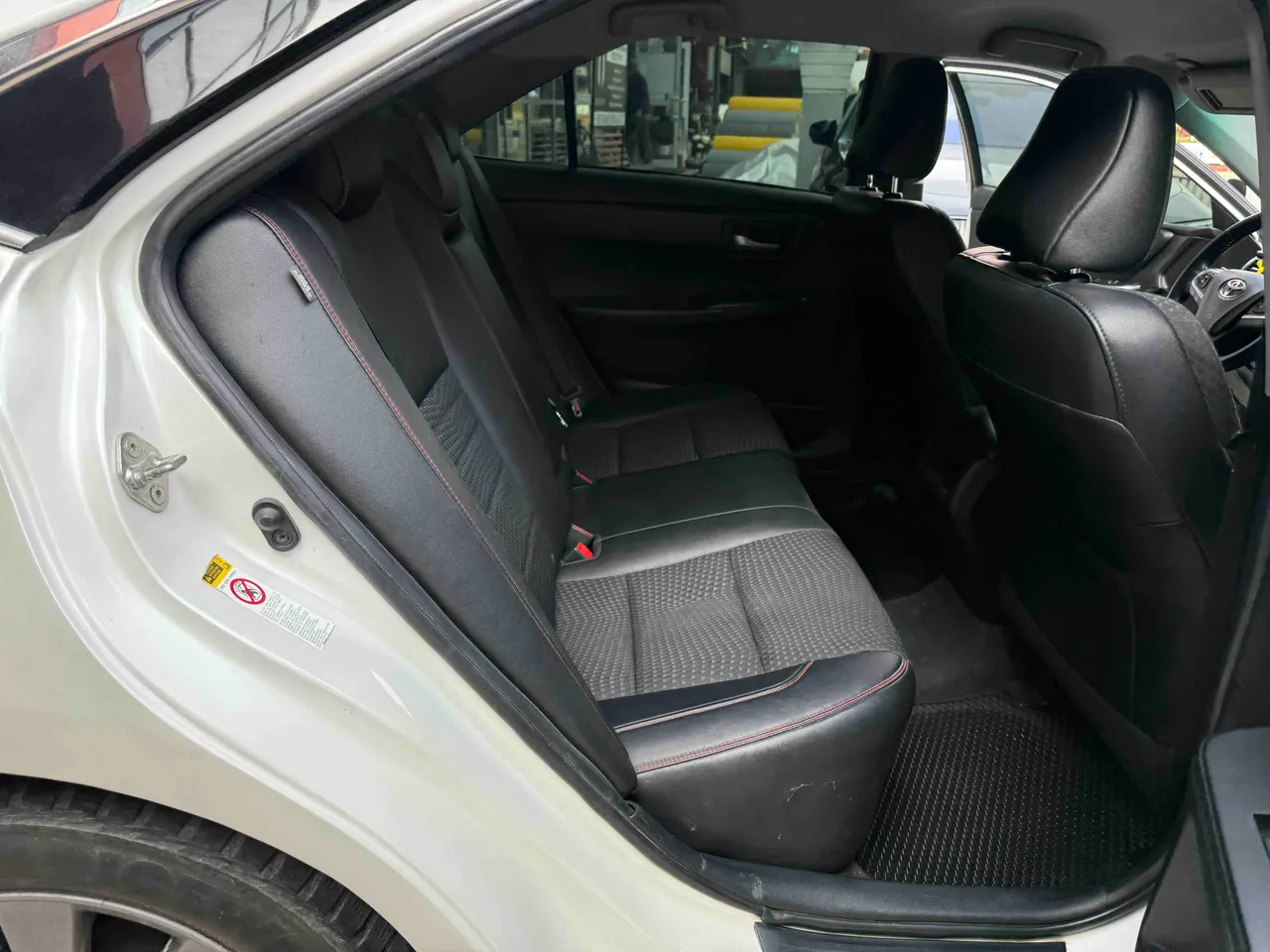 Toyota Camry - фото 32