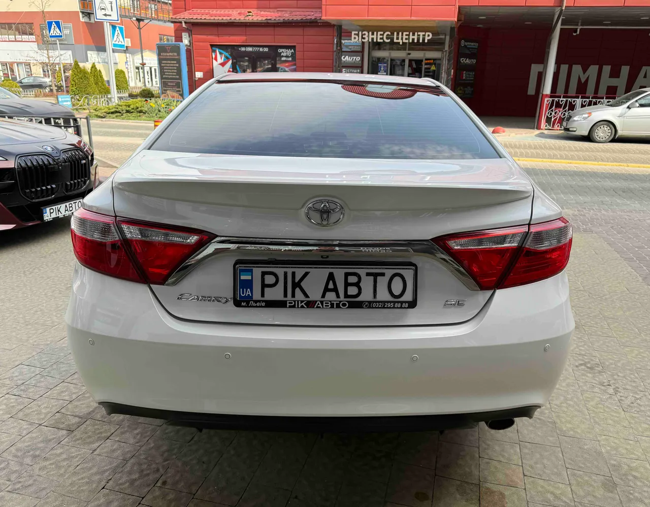 Toyota Camry - фото 6