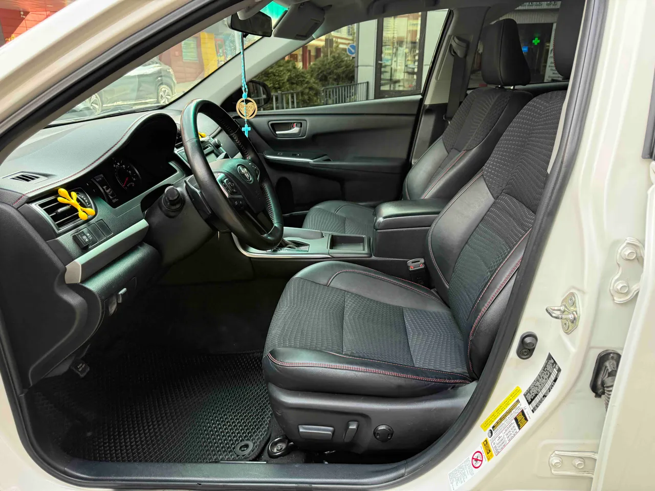 Toyota Camry - фото 11