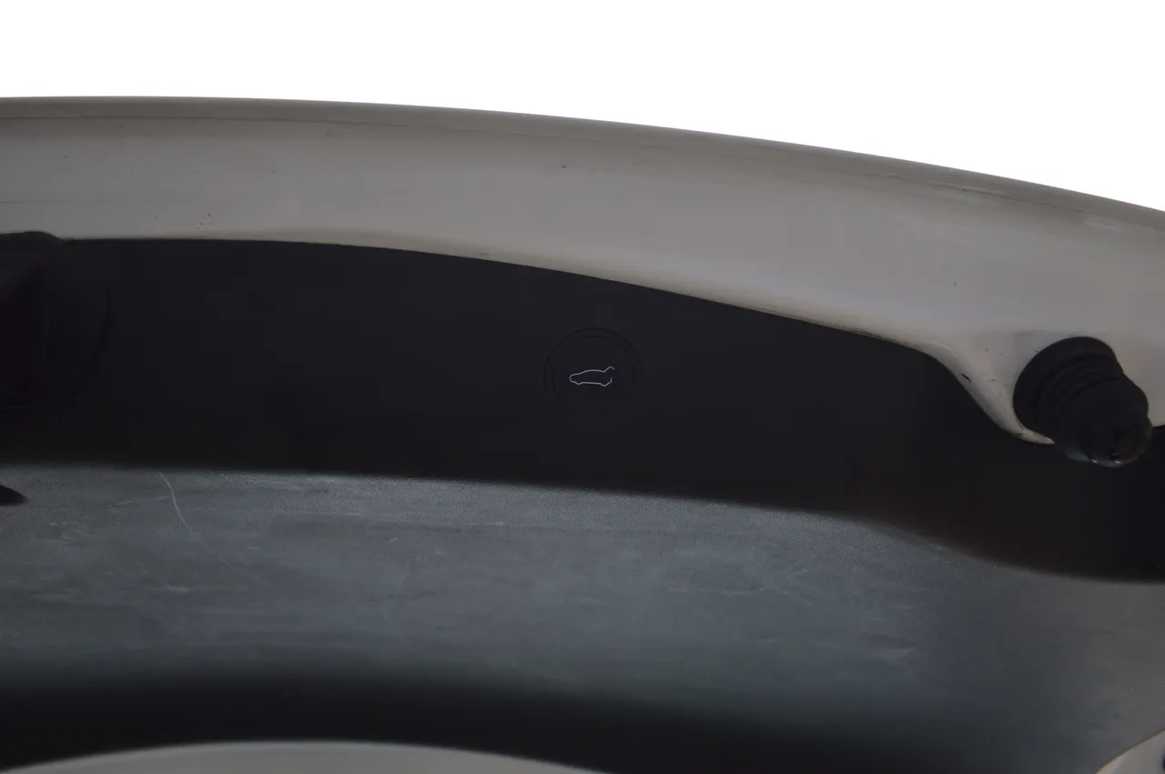 Tesla Model 3 - фото 31