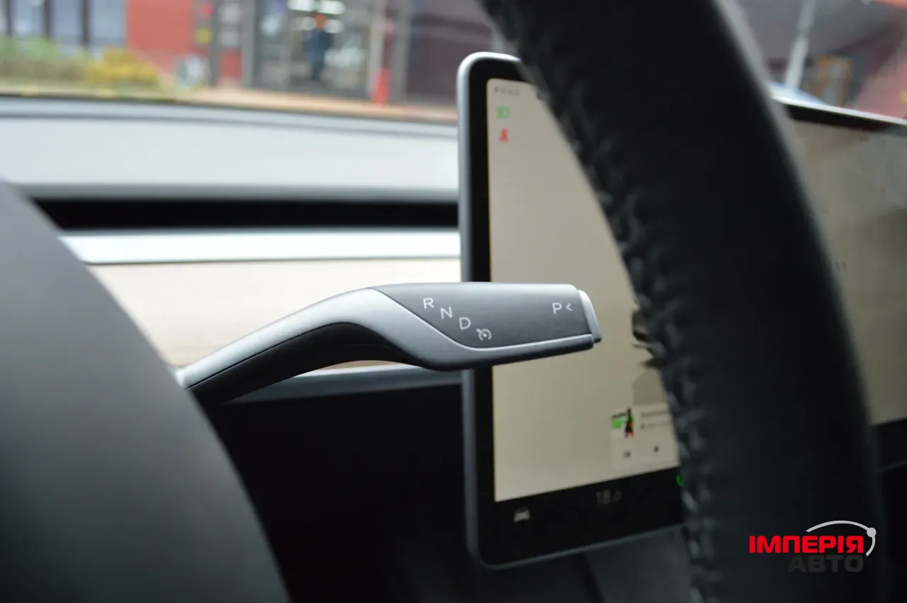 Tesla Model 3 - фото 19