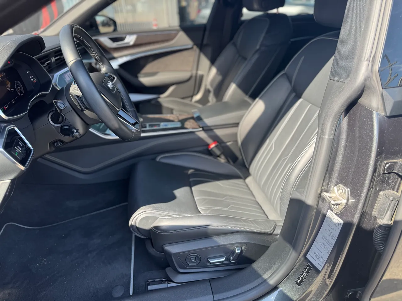 Audi A7 - фото 10