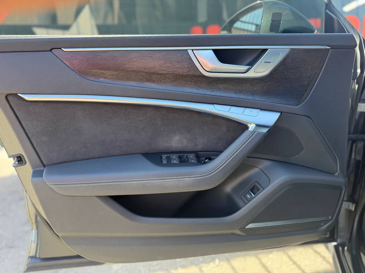 Audi A7 - фото 16