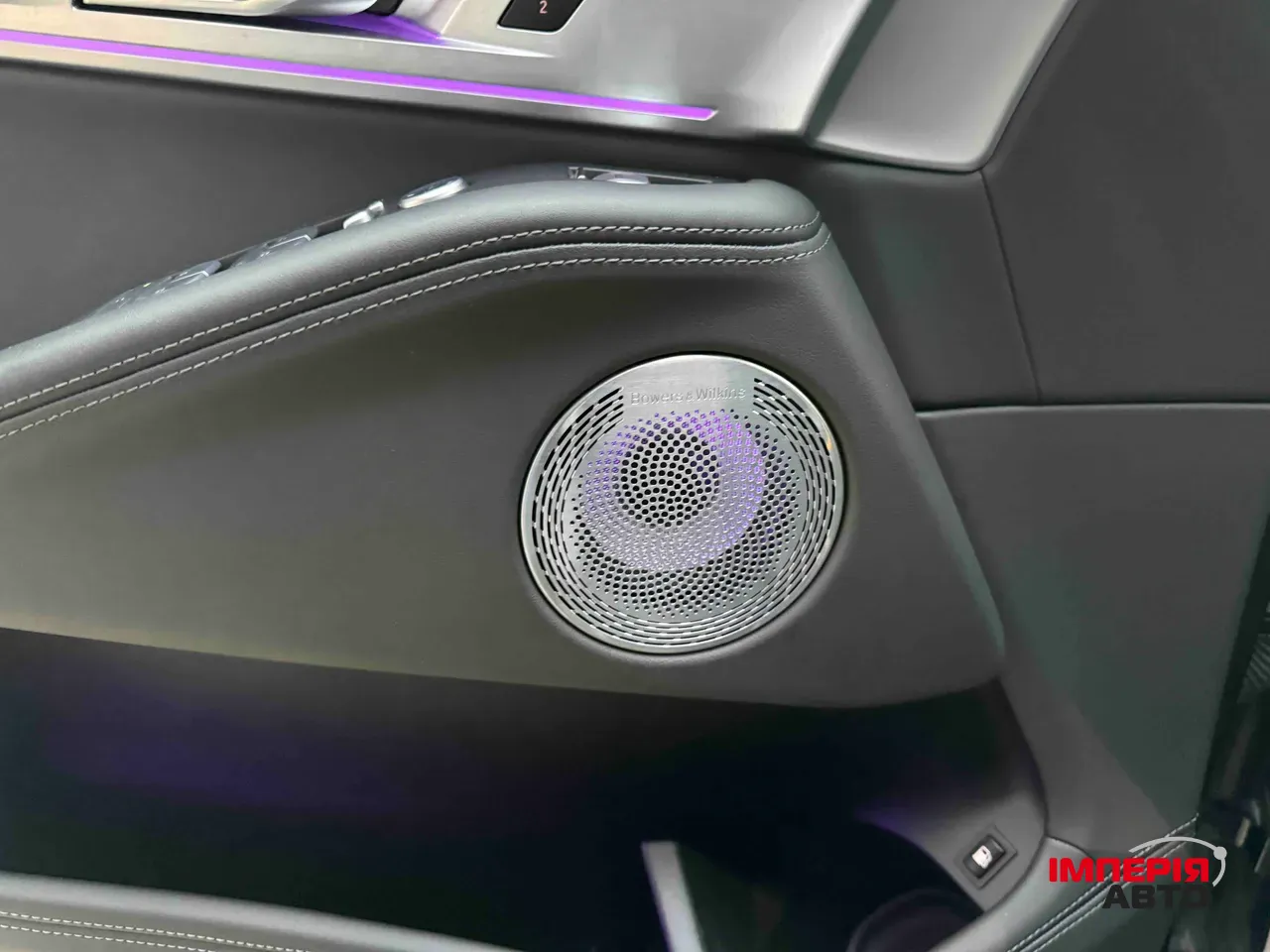 BMW XM - фото 17