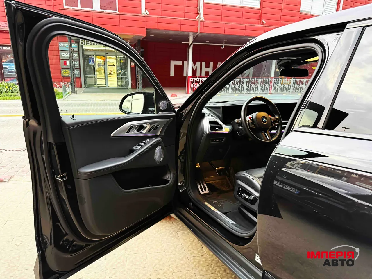 BMW XM - фото 13