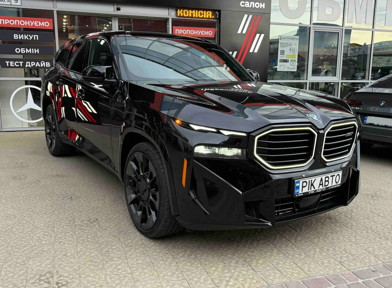 BMW XM - фото 4