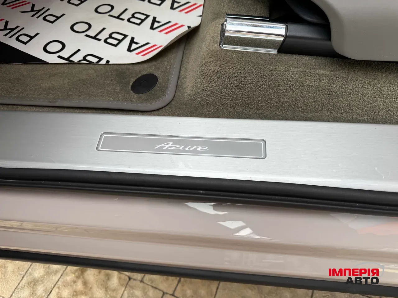 Bentley Bentayga - фото 21