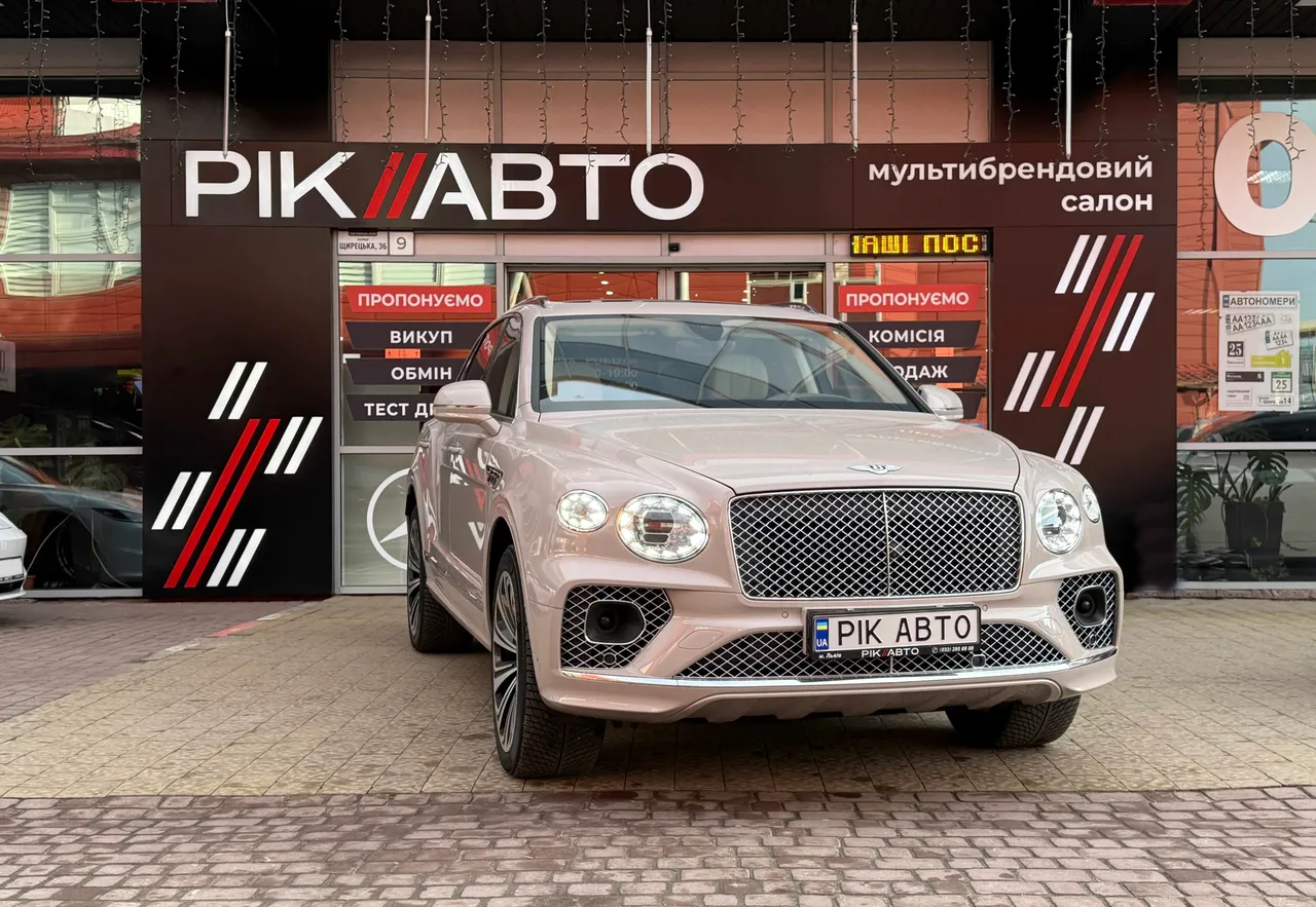 Bentley Bentayga - фото 1