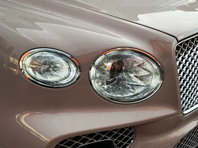 Bentley Bentayga - фото 5