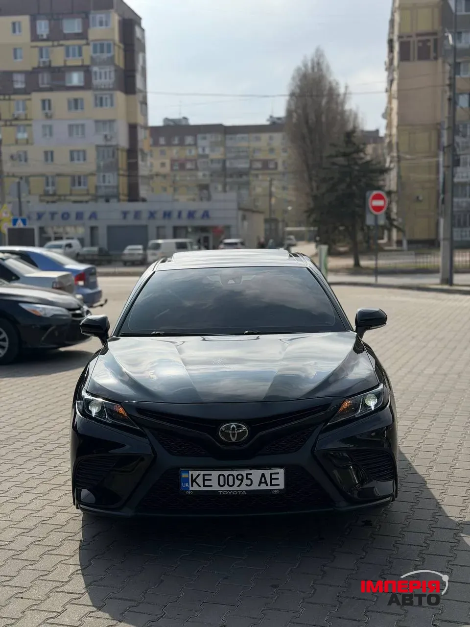 Toyota Camry - фото 5