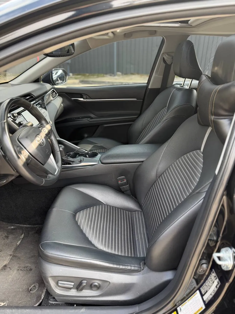 Toyota Camry - фото 8