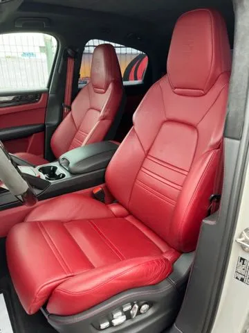 Porsche Cayenne - фото 9