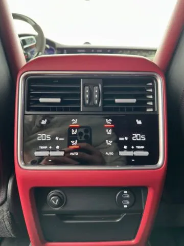 Porsche Cayenne - фото 13