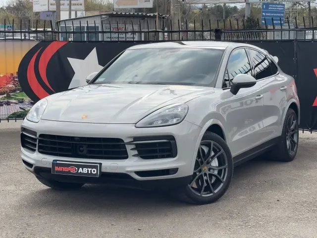 Porsche Cayenne - фото 1