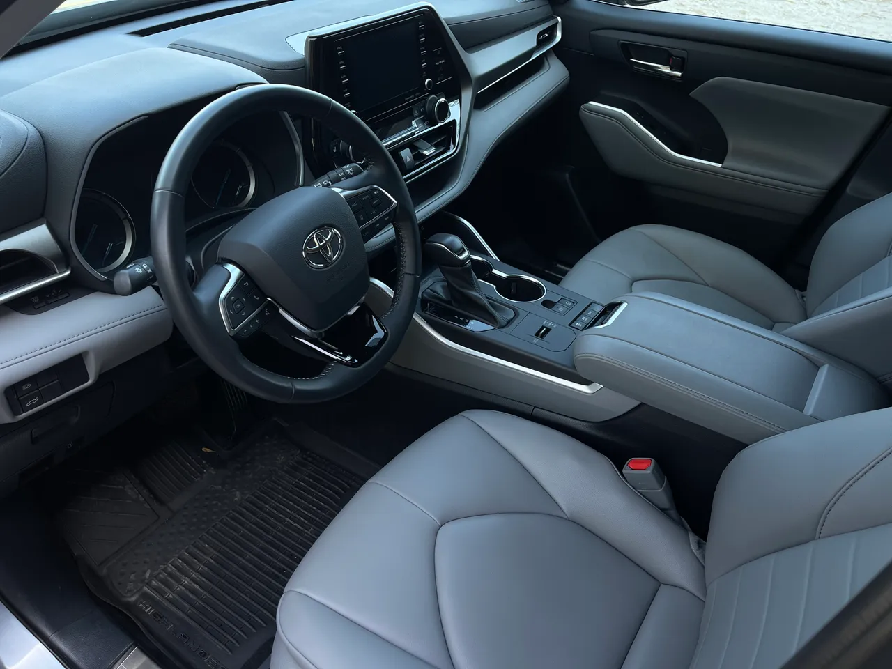 Toyota Highlander - фото 9