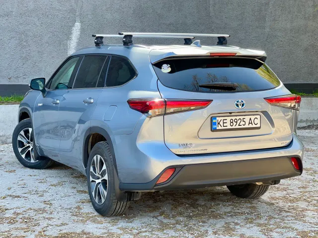 Toyota Highlander - фото 4