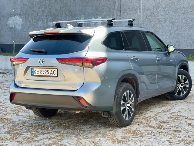 Toyota Highlander - фото 5