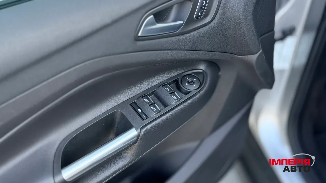 Ford C-MAX - фото 47