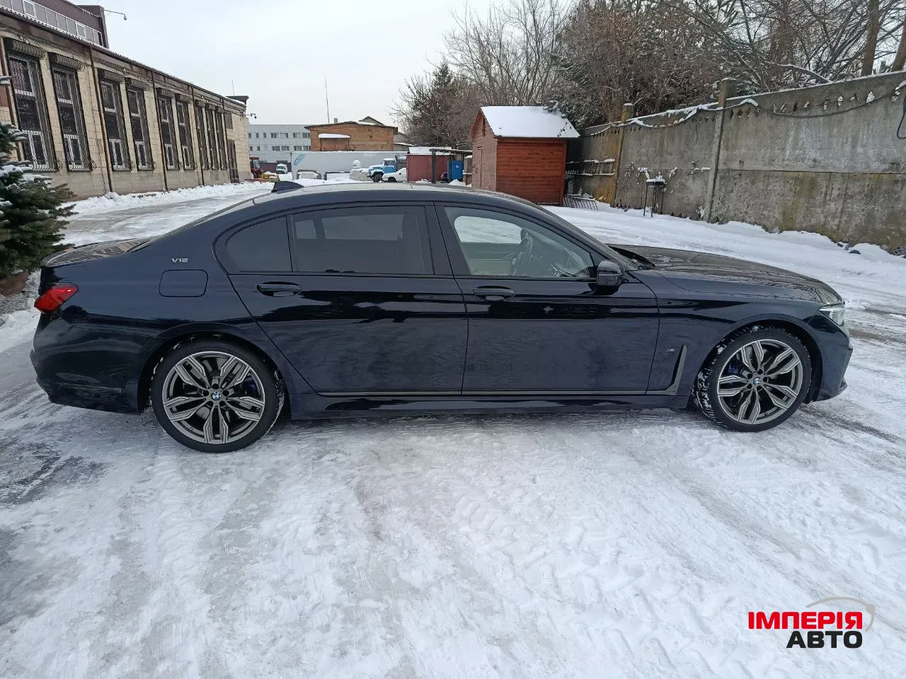 BMW 7 серії - фото 53