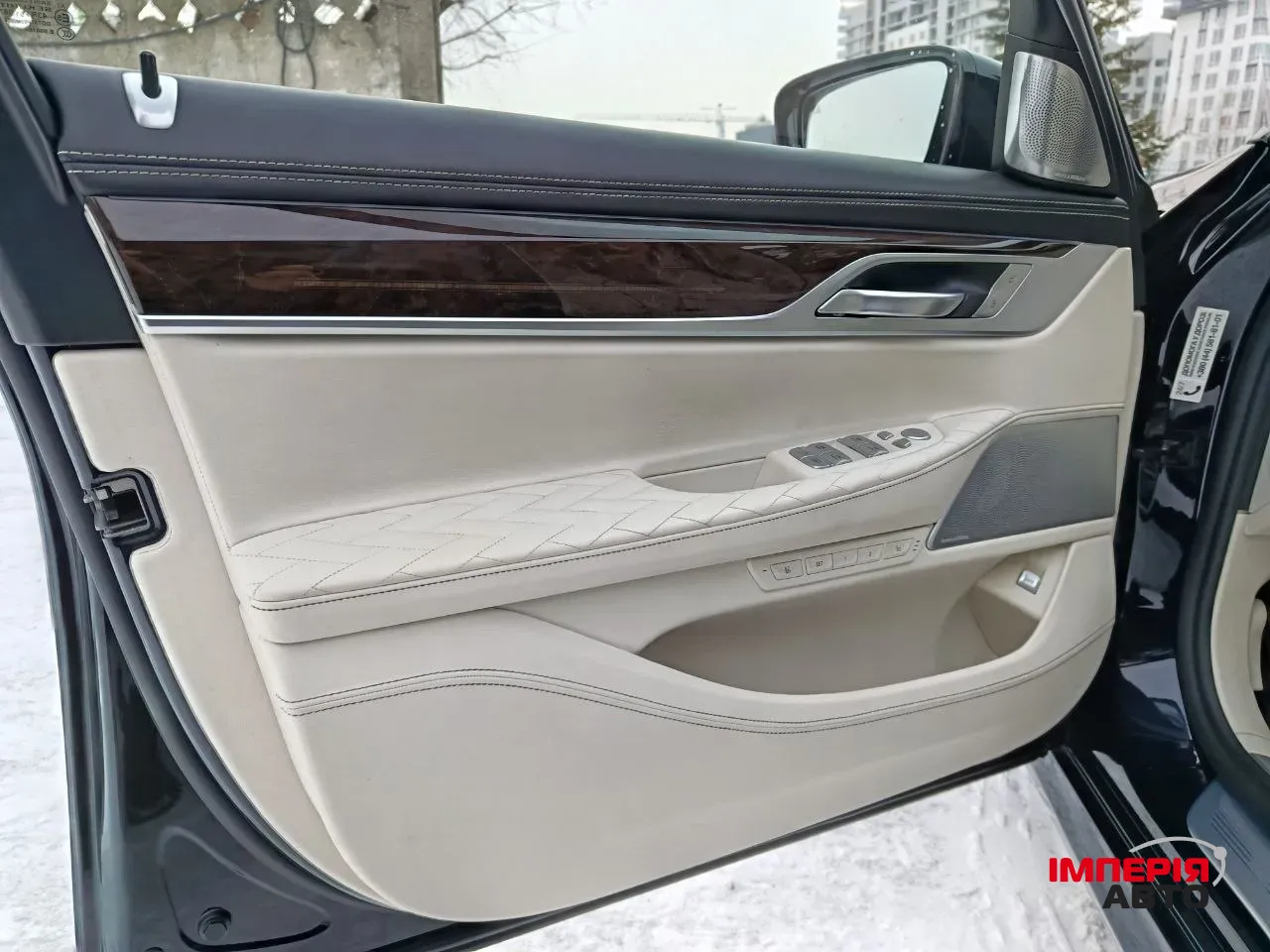 BMW 7 серії - фото 23