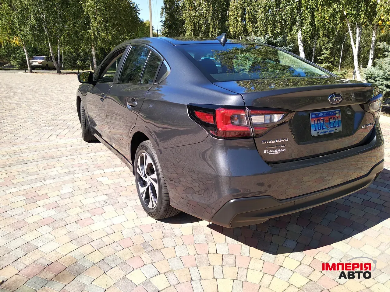 Subaru Legacy - фото 5
