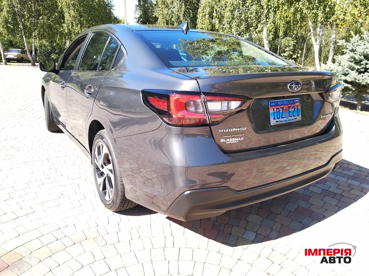 Subaru Legacy - фото 6