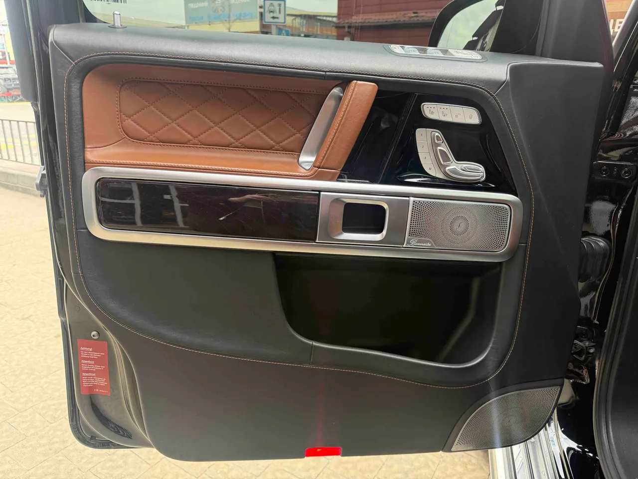 Mercedes-Benz G-Класс - фото 12