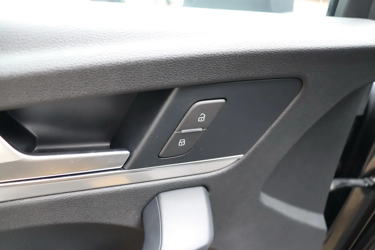 Audi Q5 - фото 14