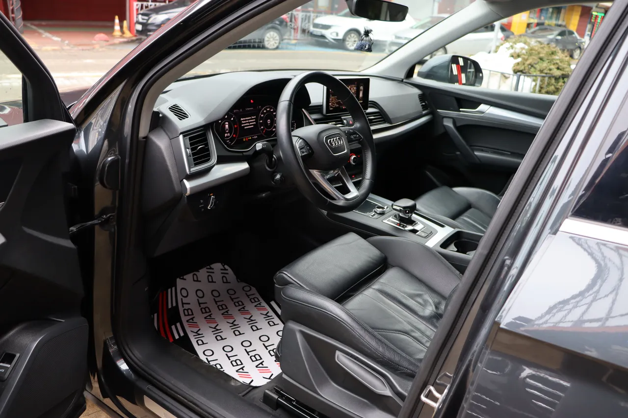 Audi Q5 - фото 15
