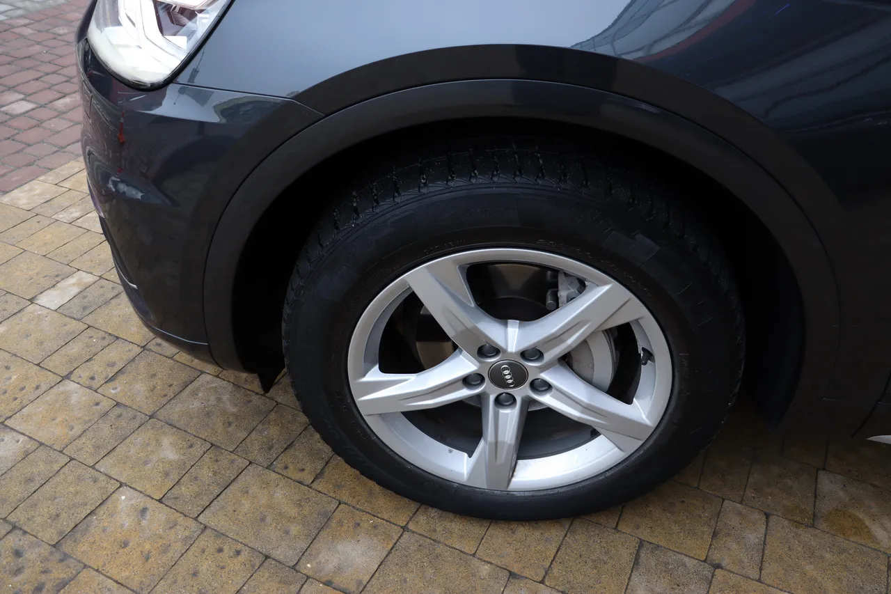 Audi Q5 - фото 4