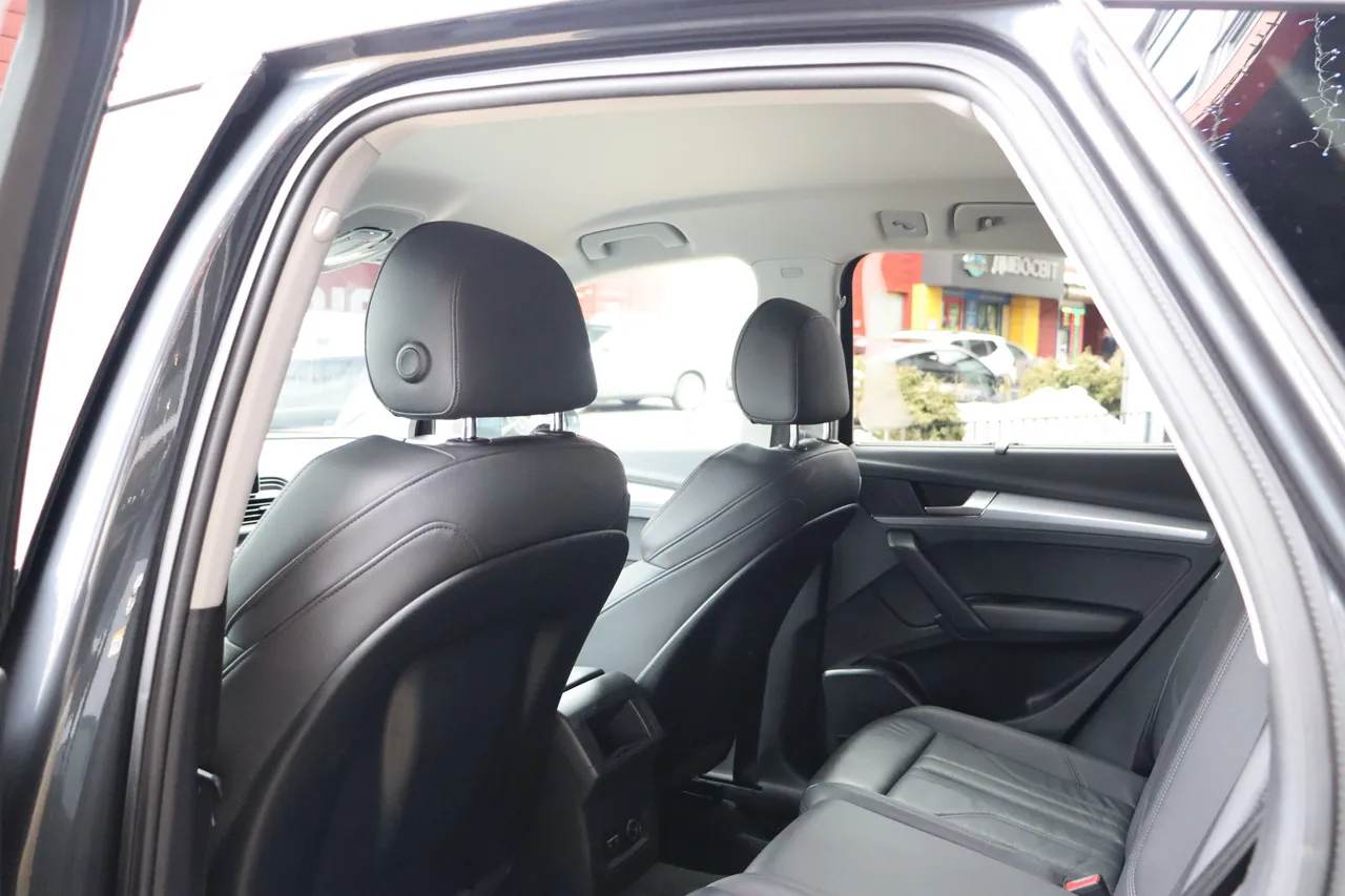 Audi Q5 - фото 37