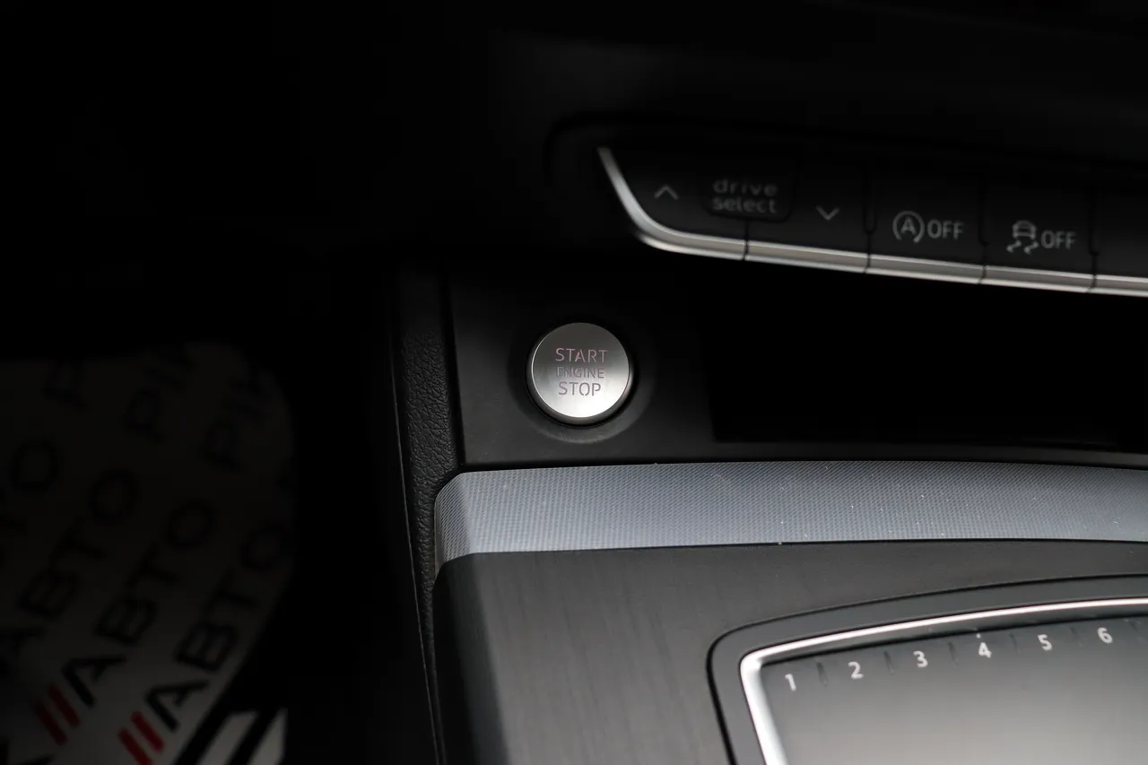 Audi Q5 - фото 29