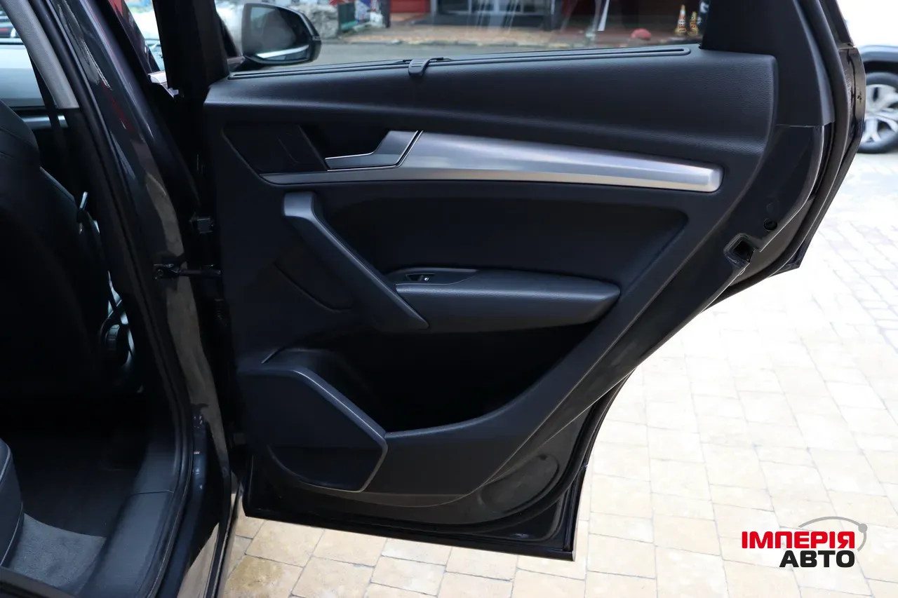 Audi Q5 - фото 44