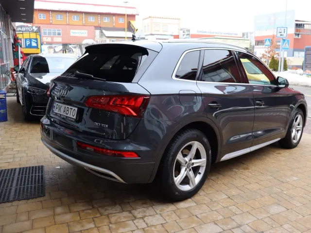 Audi Q5 - фото 3