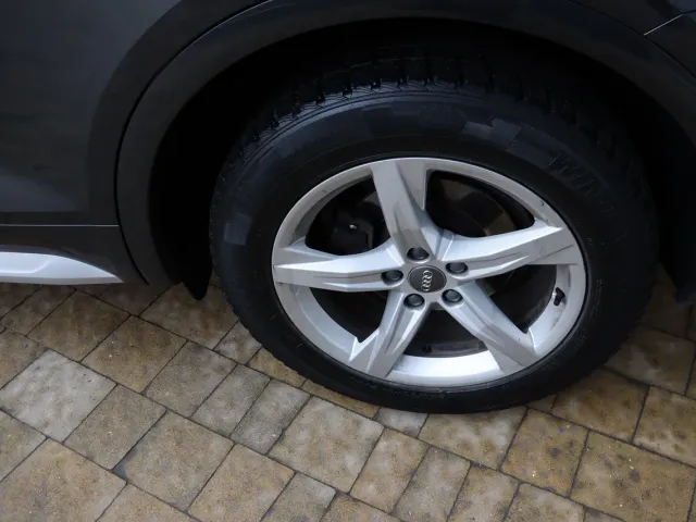 Audi Q5 - фото 5