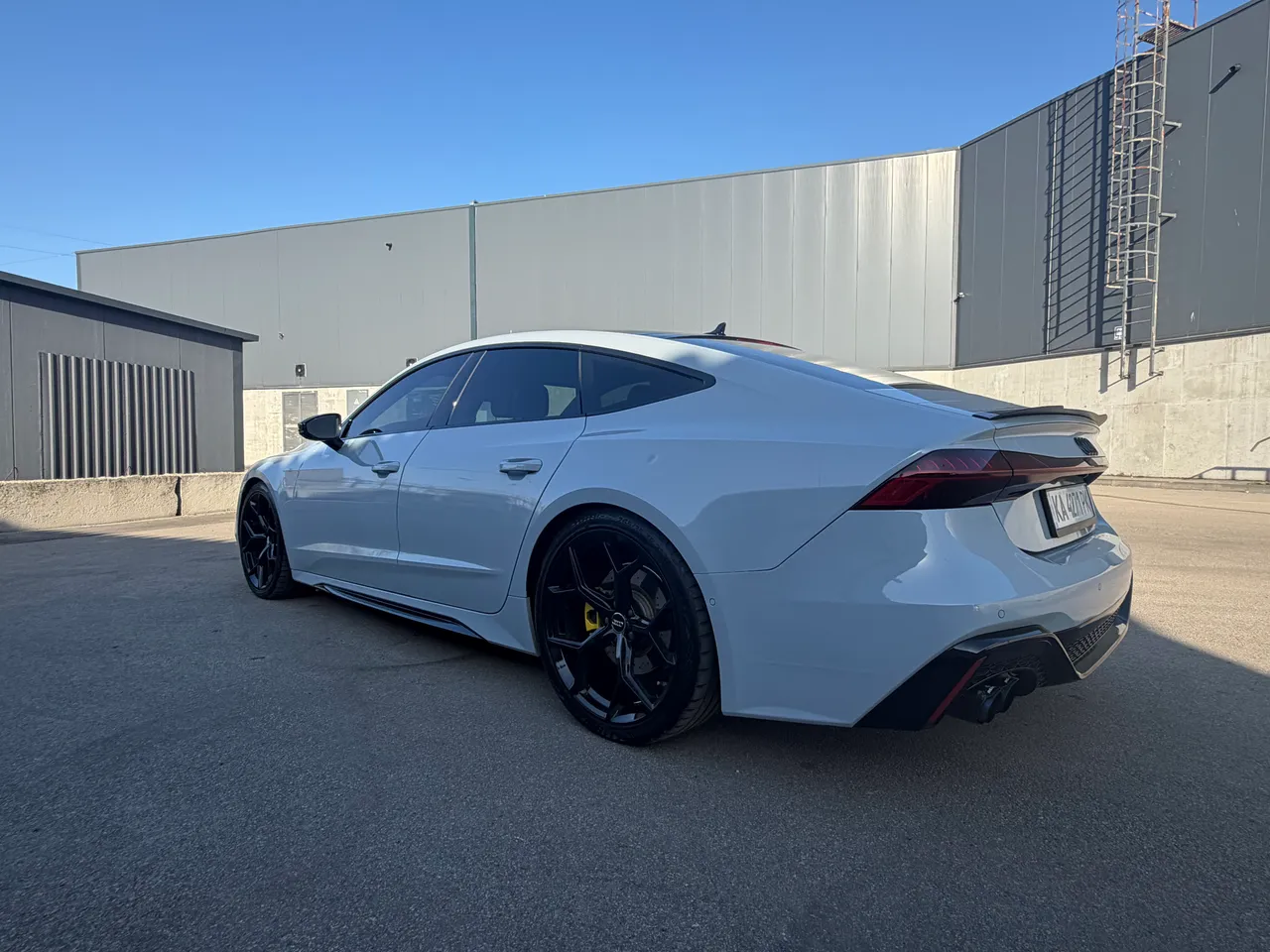 Audi A7 - фото 9