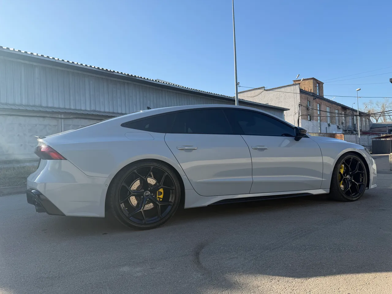 Audi A7 - фото 16