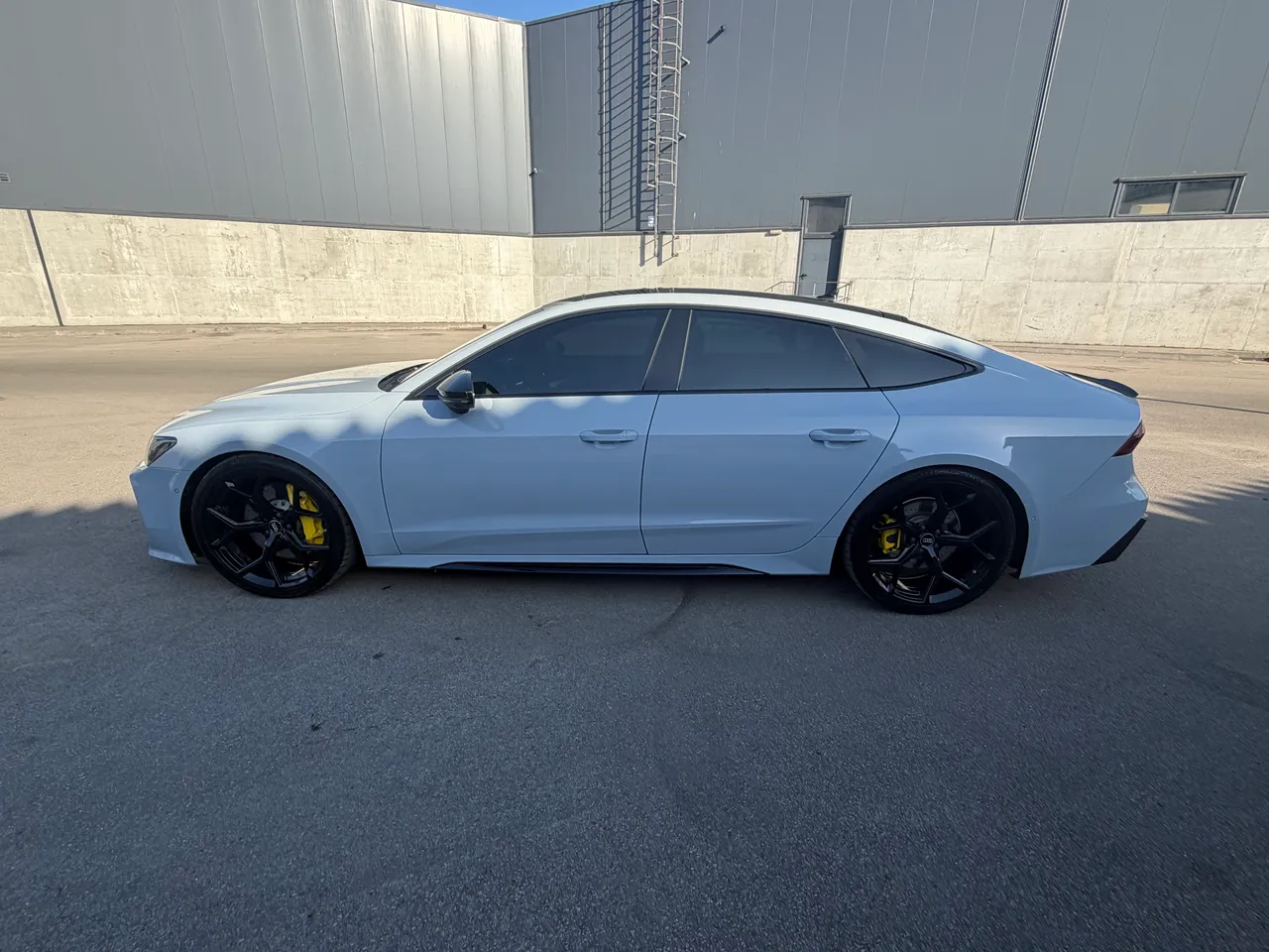 Audi A7 - фото 6
