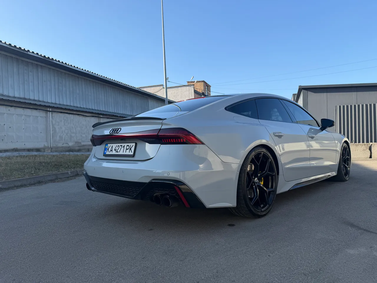 Audi A7 - фото 32