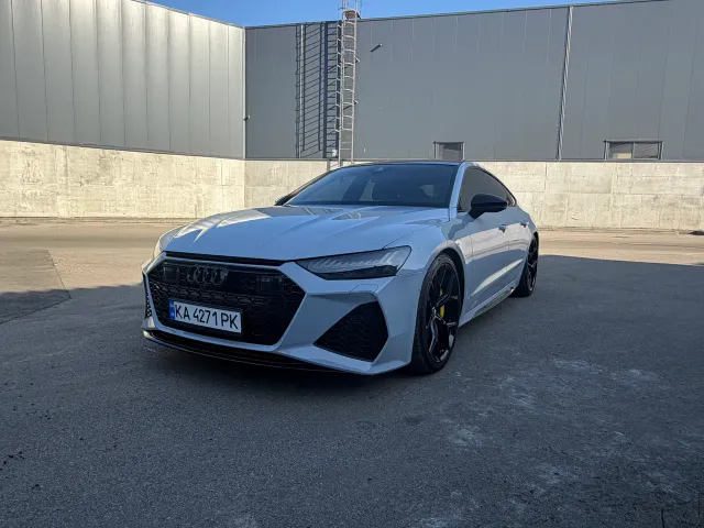 Audi A7 - фото 3