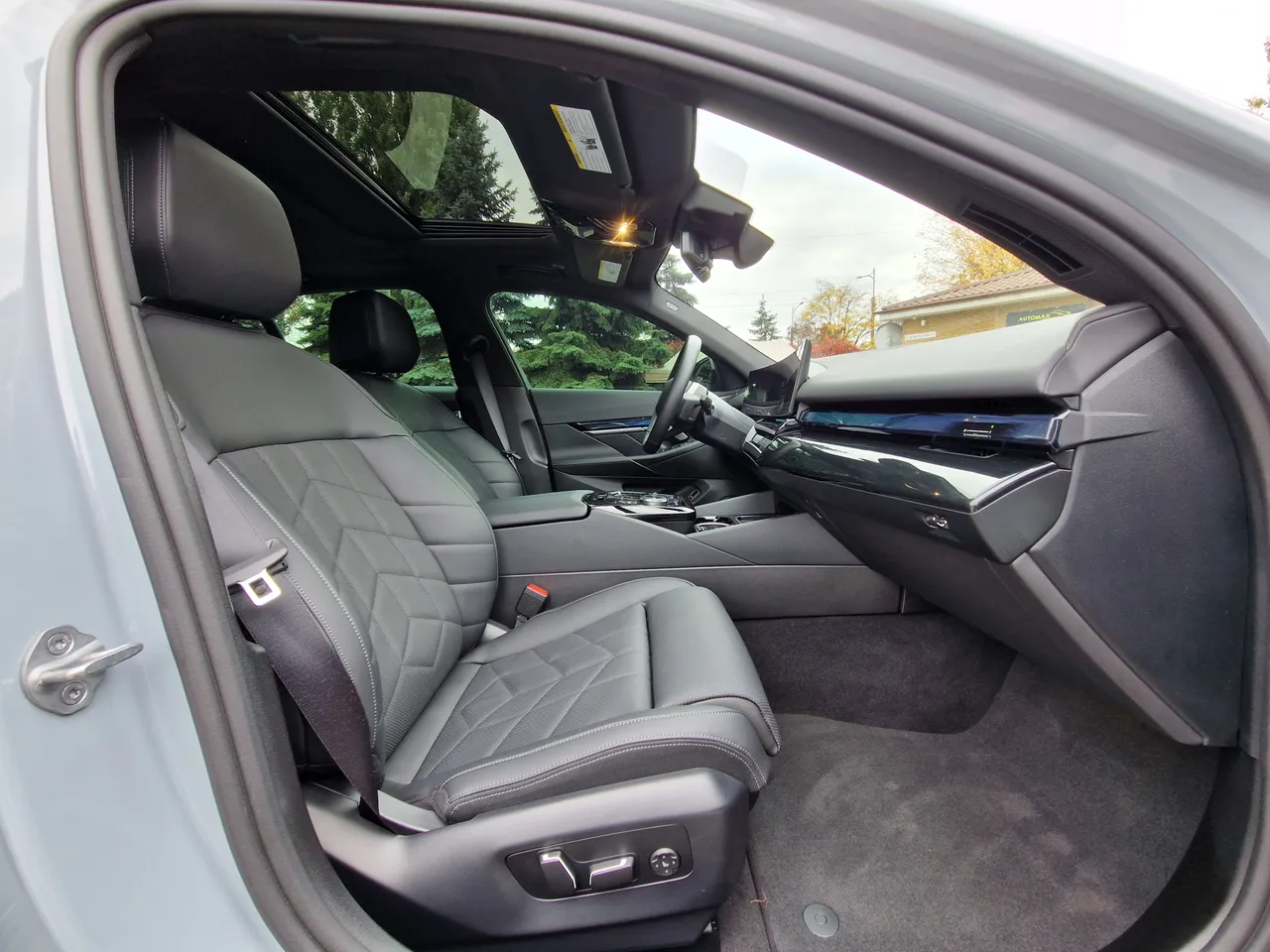 BMW i5 - фото 41