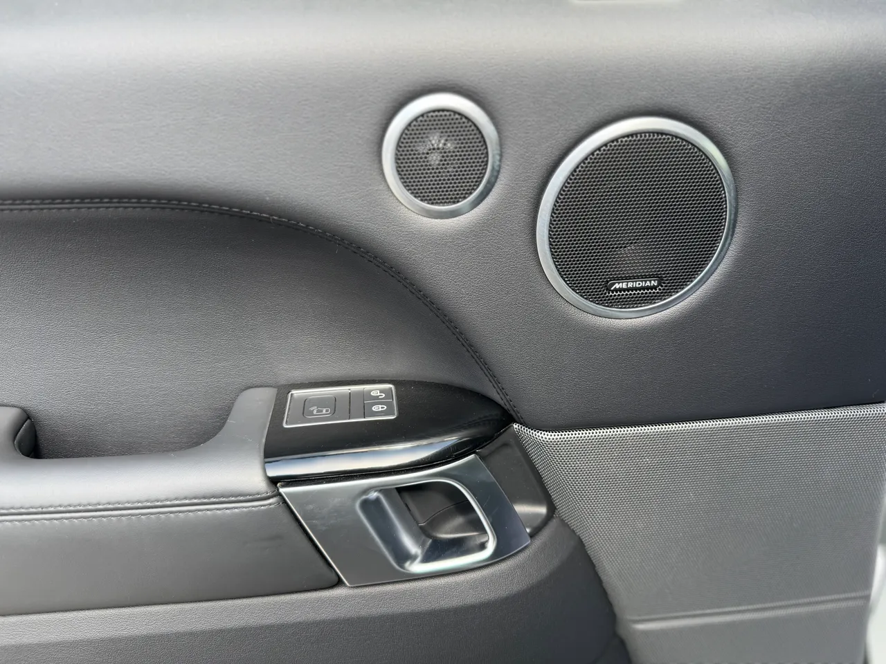 Land Rover Range Rover Sport - фото 15