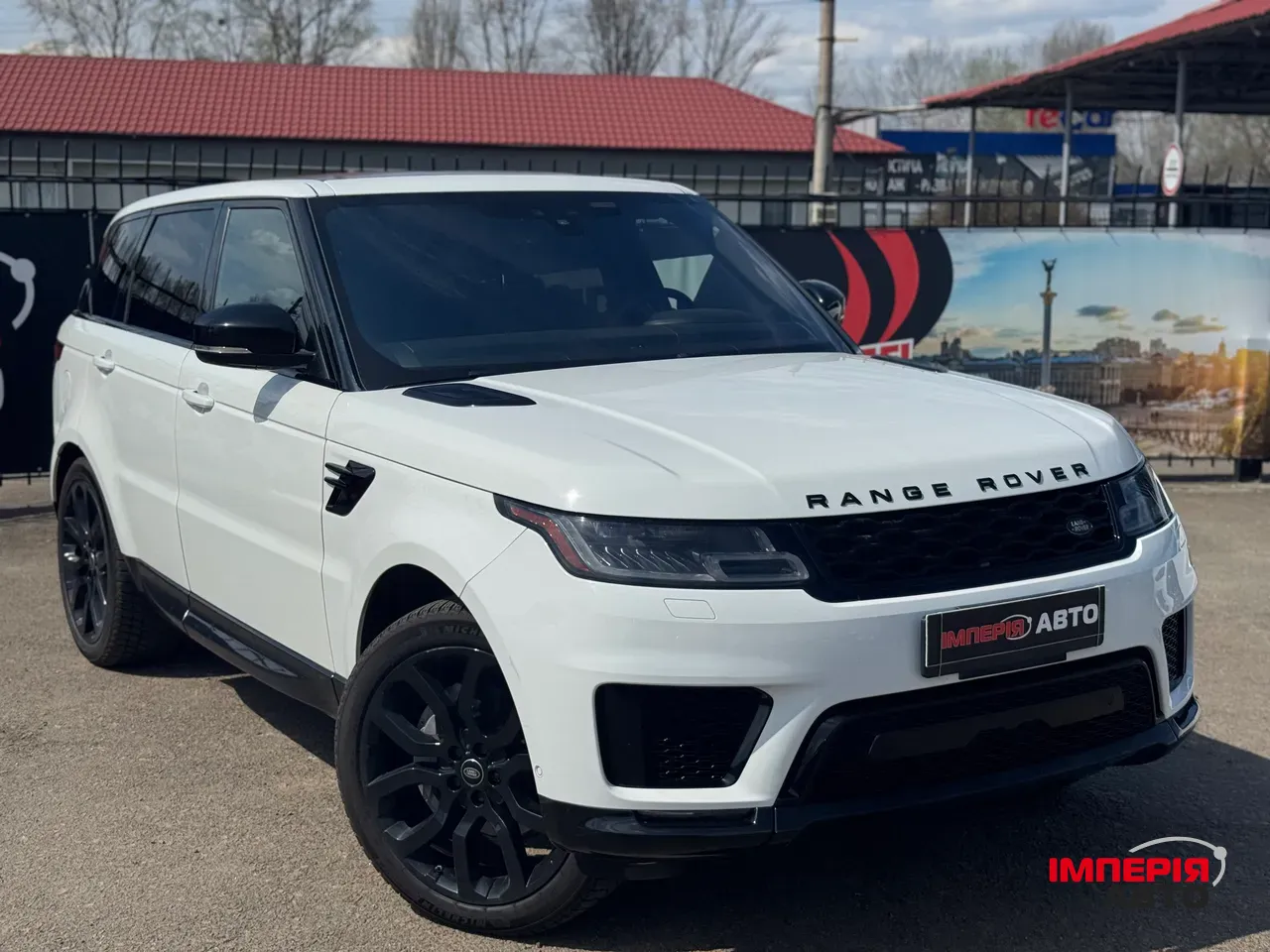 Land Rover Range Rover Sport - фото 1