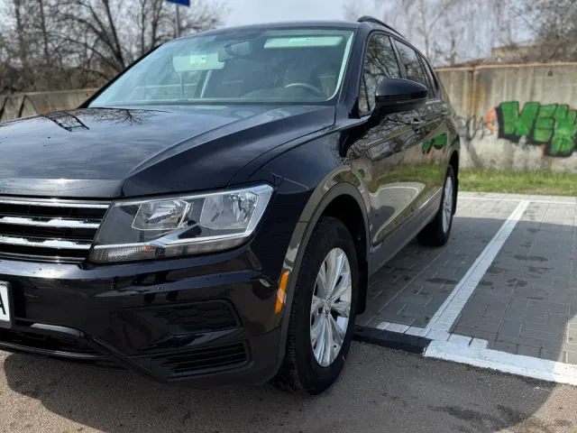 Volkswagen Tiguan R - фото 4